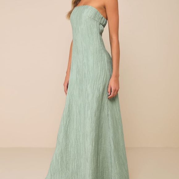 Lulus Dresses & Skirts - NWT Lulus Sage Strapless Maxi Dress